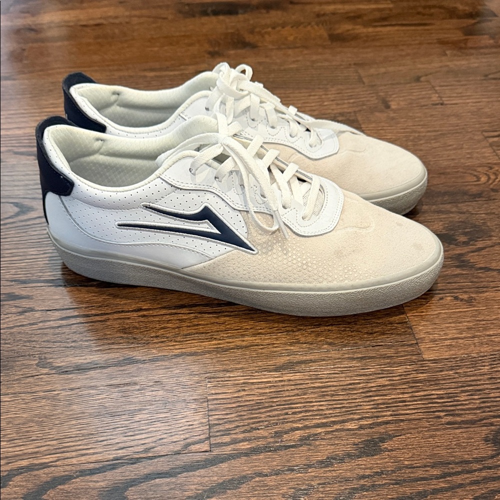 Men’s lakai skate shoes worn once